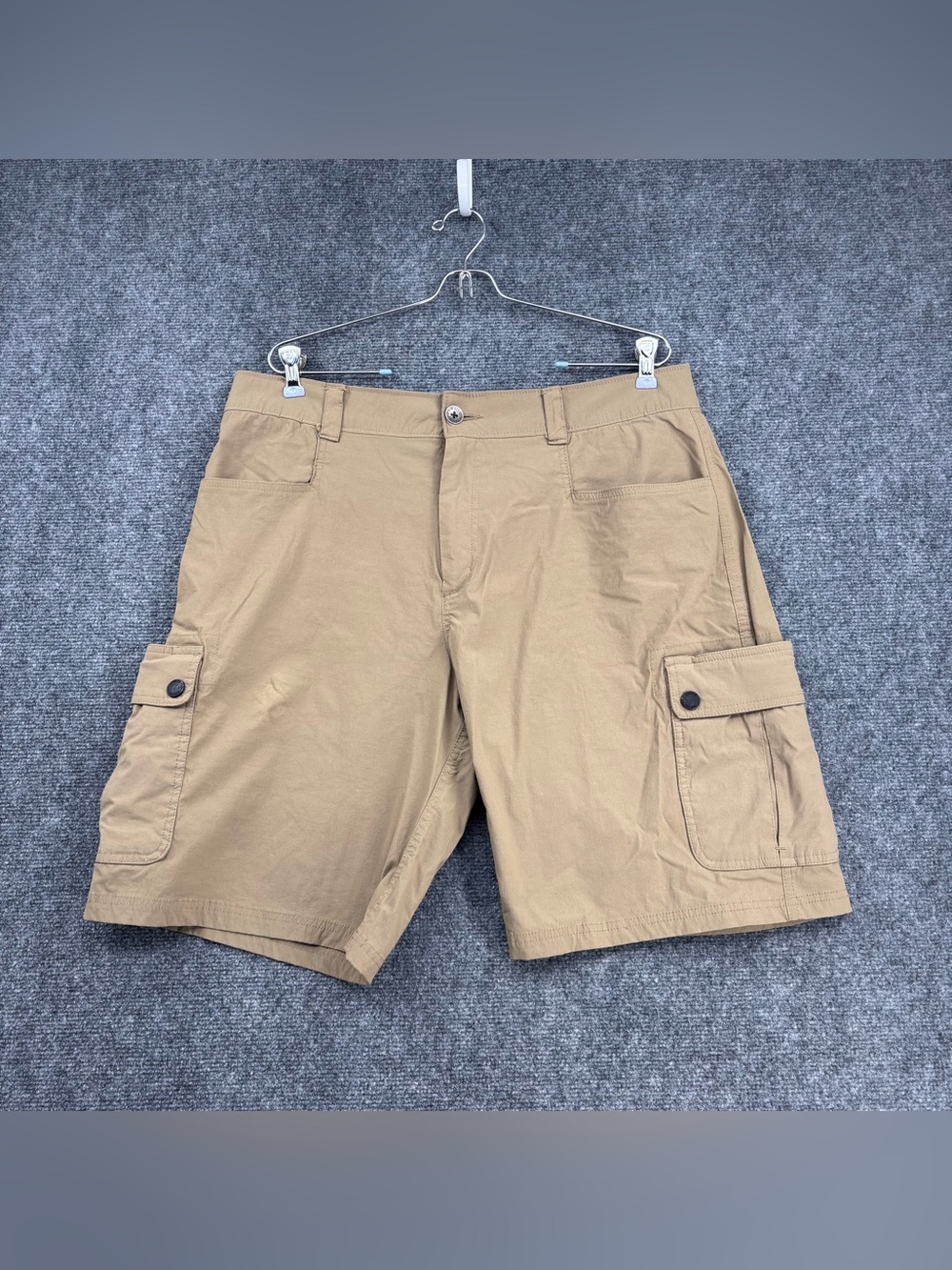 Orvis Tan Voyager Shorts Gorpcore Utility Cargo Men’s 36 9.5” Inseam